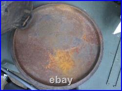 ANTIQUE CAST IRON DUTCH OVEN WithLID AND HANDLE