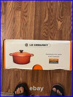 Le Creuset #24 4.5 Qt Cerise Enameled Cast Iron Round Dutch Oven NWOB