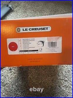 Le Creuset Enameled Cast Iron Signature Round Dutch Oven 24 5-1/4Qt Cerise