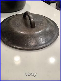 Rare Vintage Lodge Scalloped Bottom Cast Iron Dutch Oven Skillet Pot Pan