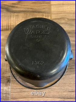 Wagnerware Sidney 1362 Cast Iron Mini Dutch Oven